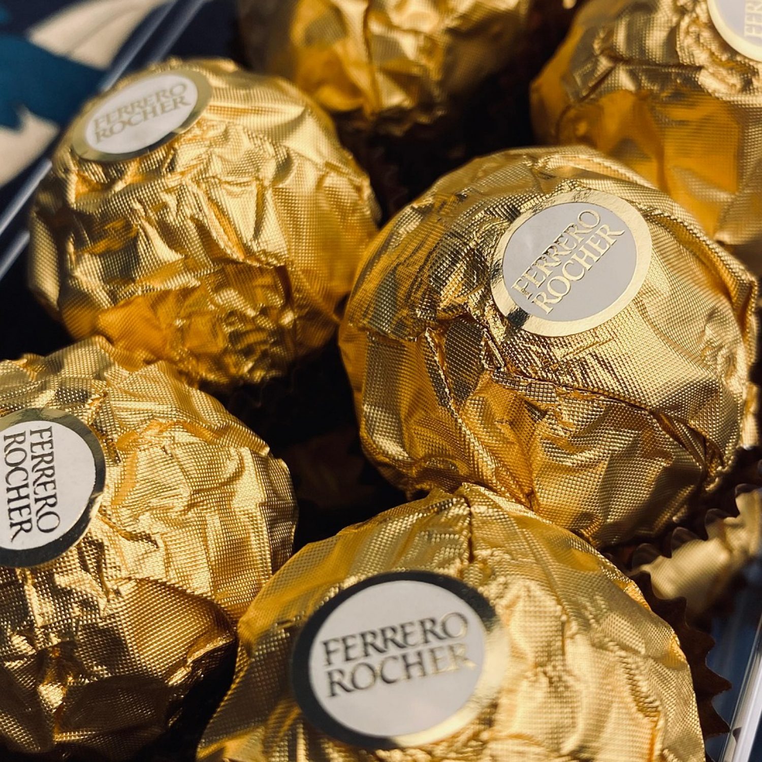 ferrero rocher, chocolate, tasty, appetizing, walnut, nut, desserts, sweets, eat, delicious, ball, ferrero rocher, ferrero rocher, ferrero rocher, ferrero rocher, ferrero rocher